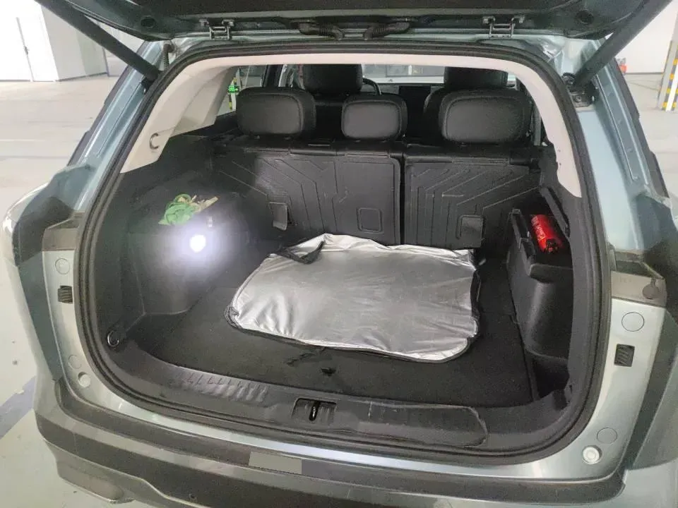 2023 Chery Exploration 06 1.6T 197HP L4 7DCT,autocango,china used car exporter,china ev exporter,chinese used car exporter,chinese used ev exporter