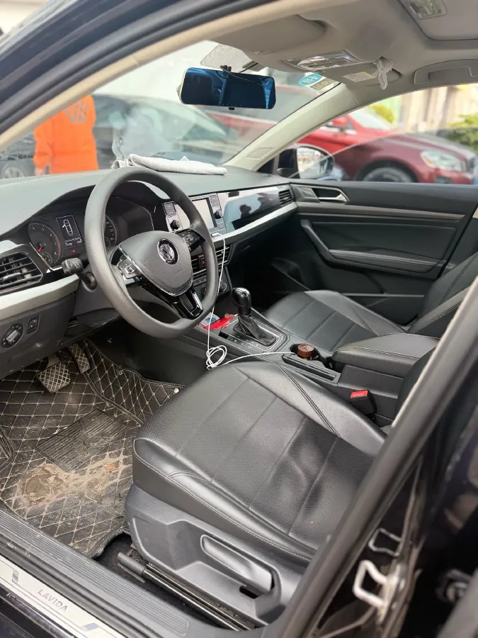 2019 Volkswagen Lavida 1.5L 113HP L4 6AT,autocango,china used car exporter,china ev exporter,chinese used car exporter,chinese used ev exporter