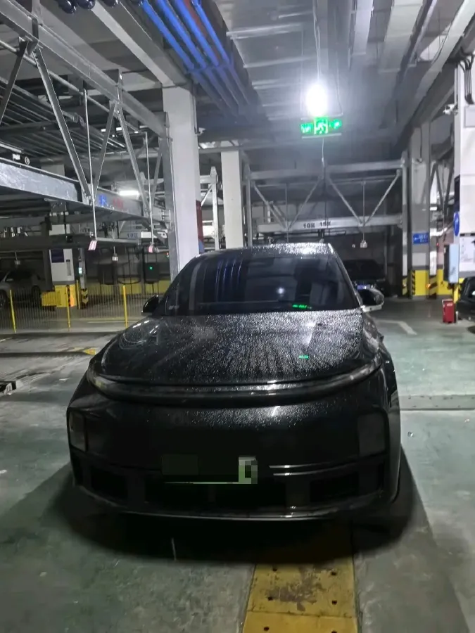 2023 Li L7 Range Extended 154HP REEV 40.9KWH,autocango,china used car exporter,china ev exporter,chinese used car exporter,chinese used ev exporter