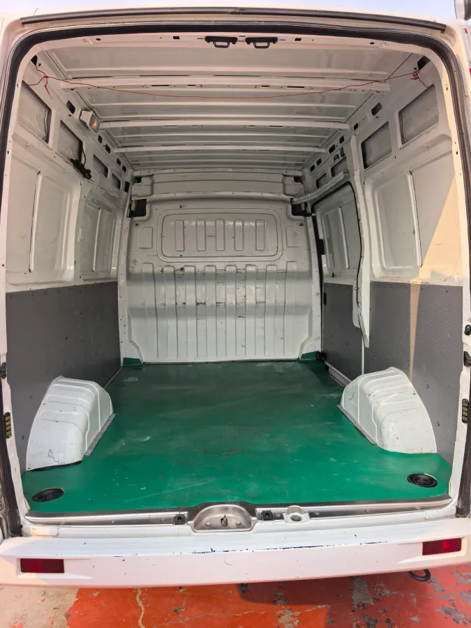 2021 MAXUS XinTu V80 2.0T 139HP L4 6MT,autocango,china used car exporter,china ev exporter,chinese used car exporter,chinese used ev exporter