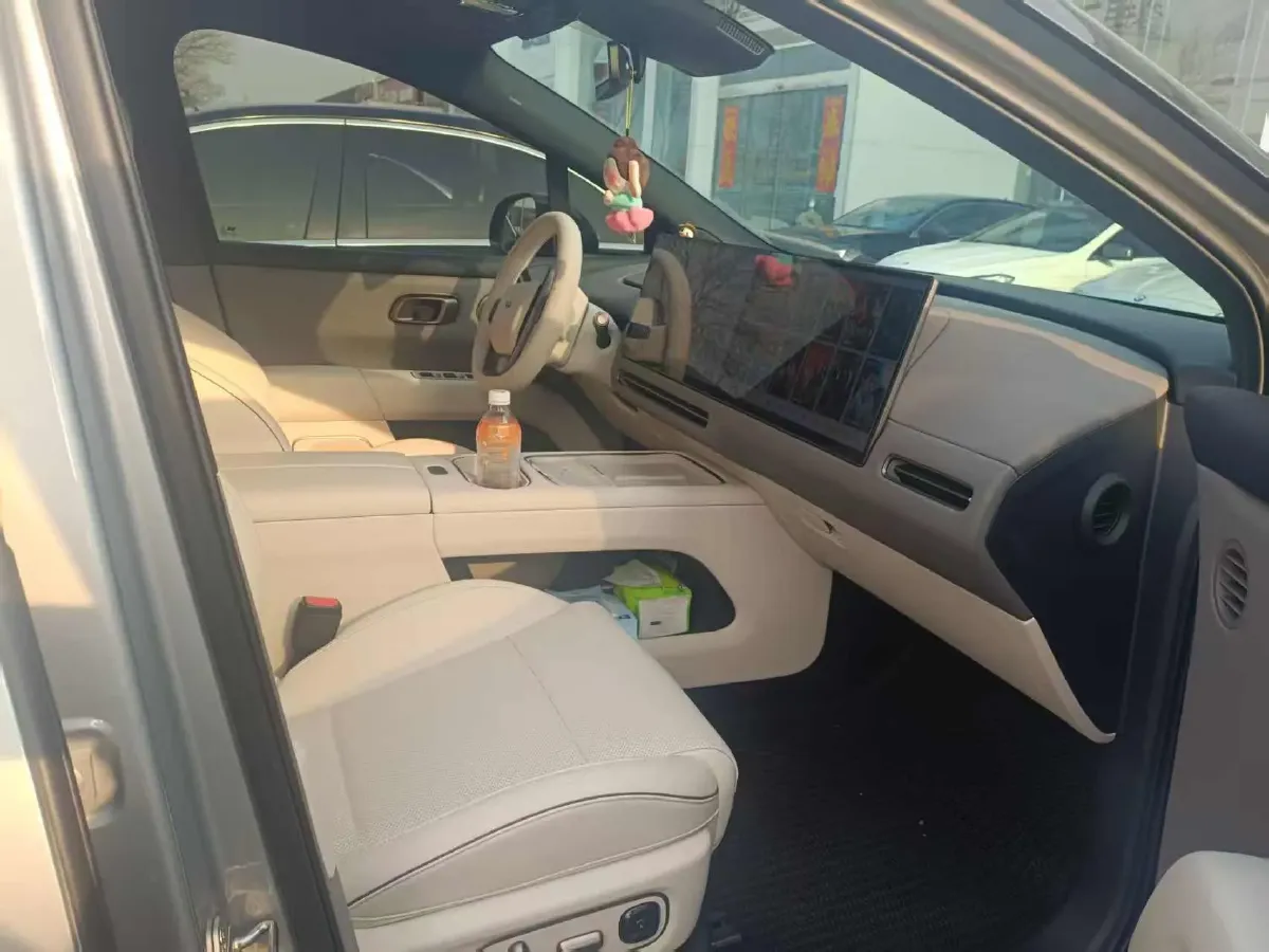 2025 Li i6 BEV,autocango,china used car exporter,china ev exporter,chinese used car exporter,chinese used ev exporter