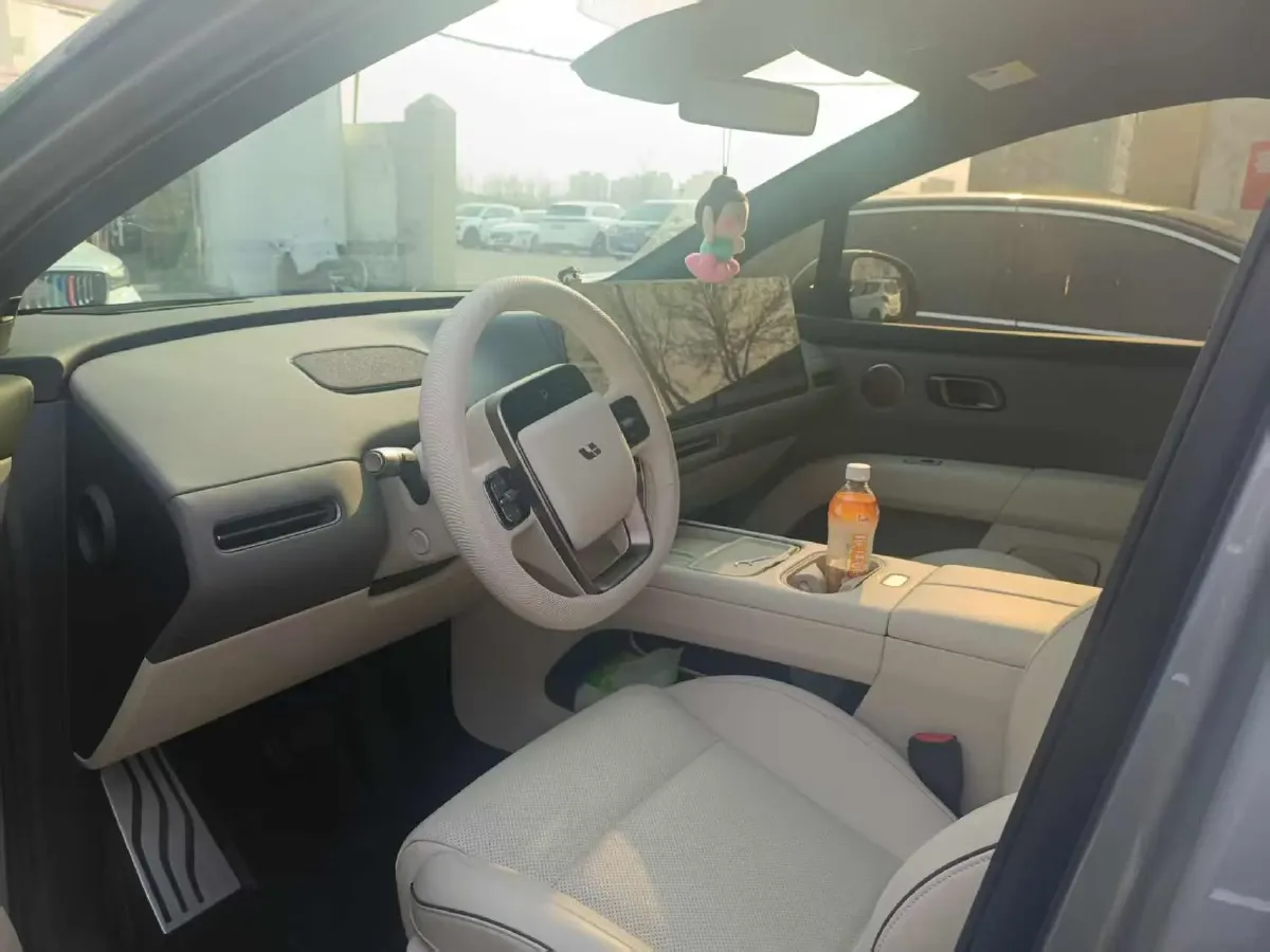 2025 Li i6 BEV,autocango,china used car exporter,china ev exporter,chinese used car exporter,chinese used ev exporter