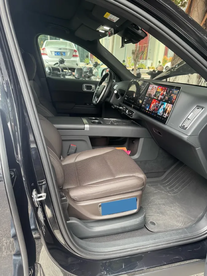 2022 Li L9 Range Extended 154HP REEV 42.6KWH,autocango,china used car exporter,china ev exporter,chinese used car exporter,chinese used ev exporter