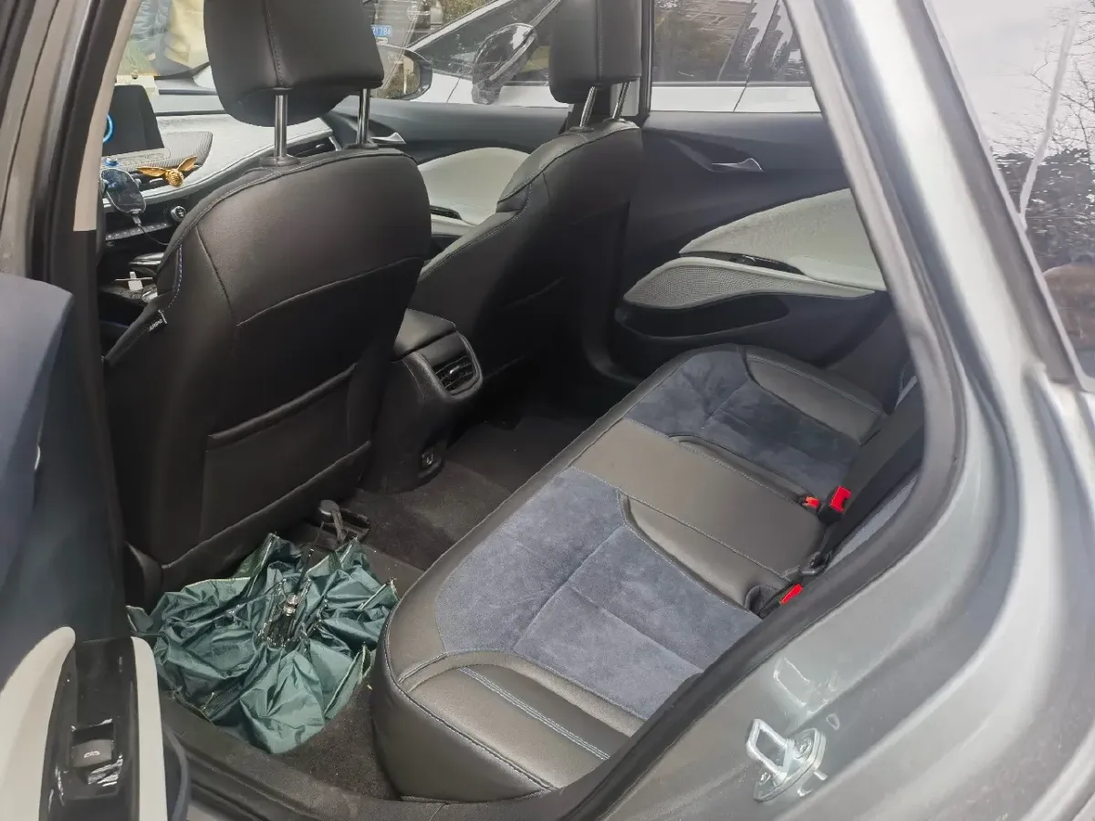 2022 Buick Velite 6 1.5L 102HP L4 E-CVT PHEV 9.5KWH,autocango,china used car exporter,china ev exporter,chinese used car exporter,chinese used ev exporter