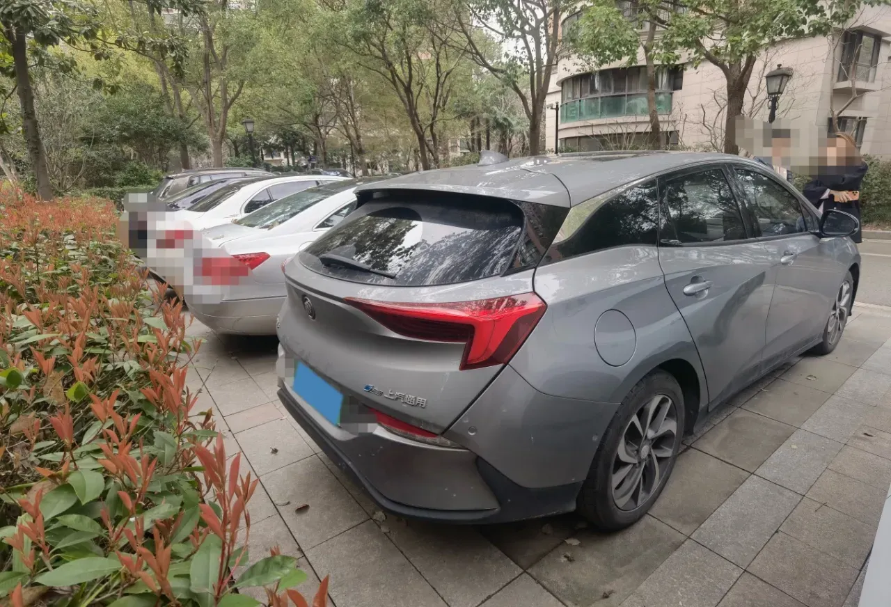 2022 Buick Velite 6 1.5L 102HP L4 E-CVT PHEV 9.5KWH,autocango,china used car exporter,china ev exporter,chinese used car exporter,chinese used ev exporter