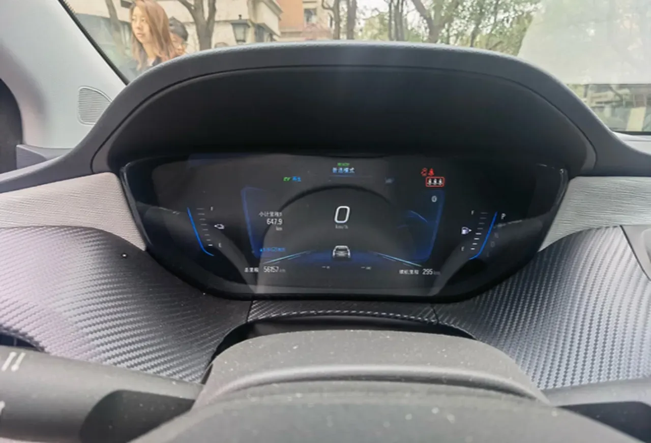 2022 Buick Velite 6 1.5L 102HP L4 E-CVT PHEV 9.5KWH,autocango,china used car exporter,china ev exporter,chinese used car exporter,chinese used ev exporter