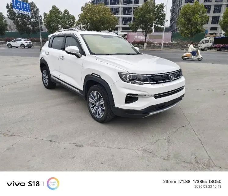 2019 ChangAn CS35 Plus 1.6L 128HP L4 5MT,autocango,china used car exporter,china ev exporter,chinese used car exporter,chinese used ev exporter