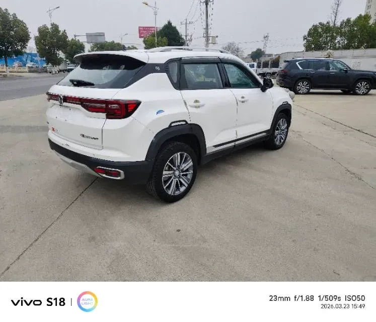 2019 ChangAn CS35 Plus 1.6L 128HP L4 5MT,autocango,china used car exporter,china ev exporter,chinese used car exporter,chinese used ev exporter