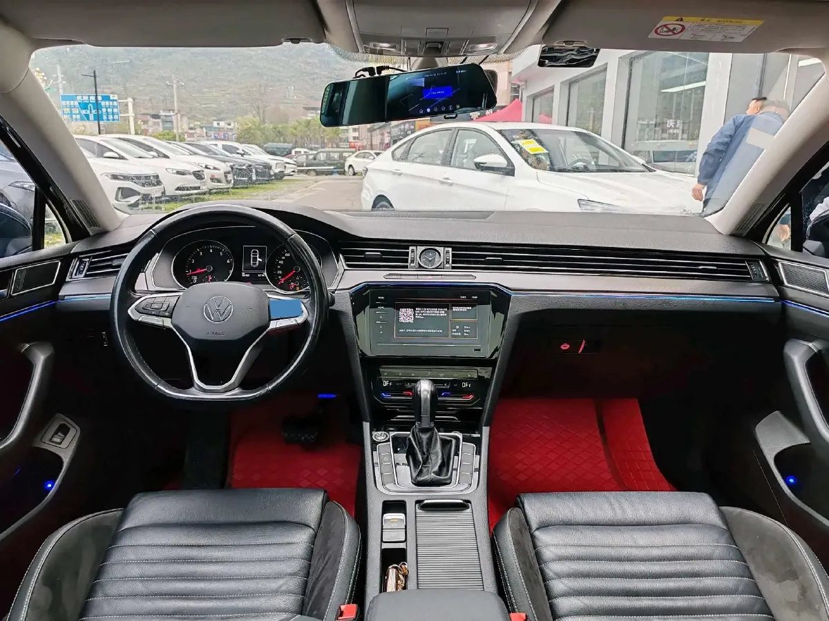 2020 Volkswagen Magotan 2.0T 186HP L4 7DCT,autocango,china used car exporter,china ev exporter,chinese used car exporter,chinese used ev exporter