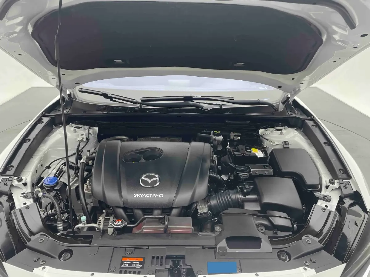 2021 Mazda CX-4 2.0L 158HP L4 6AT,autocango,china used car exporter,china ev exporter,chinese used car exporter,chinese used ev exporter