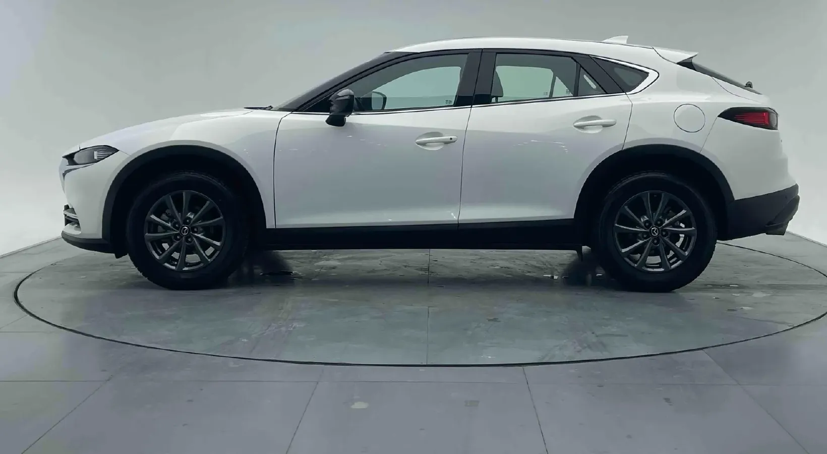 2021 Mazda CX-4 2.0L 158HP L4 6AT,autocango,china used car exporter,china ev exporter,chinese used car exporter,chinese used ev exporter