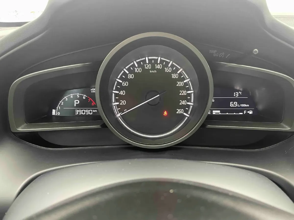 2021 Mazda CX-4 2.0L 158HP L4 6AT,autocango,china used car exporter,china ev exporter,chinese used car exporter,chinese used ev exporter