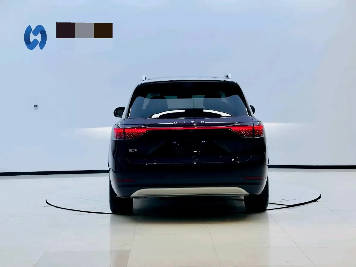 2025 AITO AITO M9 REEV 160HP REEV 52KWH,autocango,china used car exporter,china ev exporter,chinese used car exporter,chinese used ev exporter