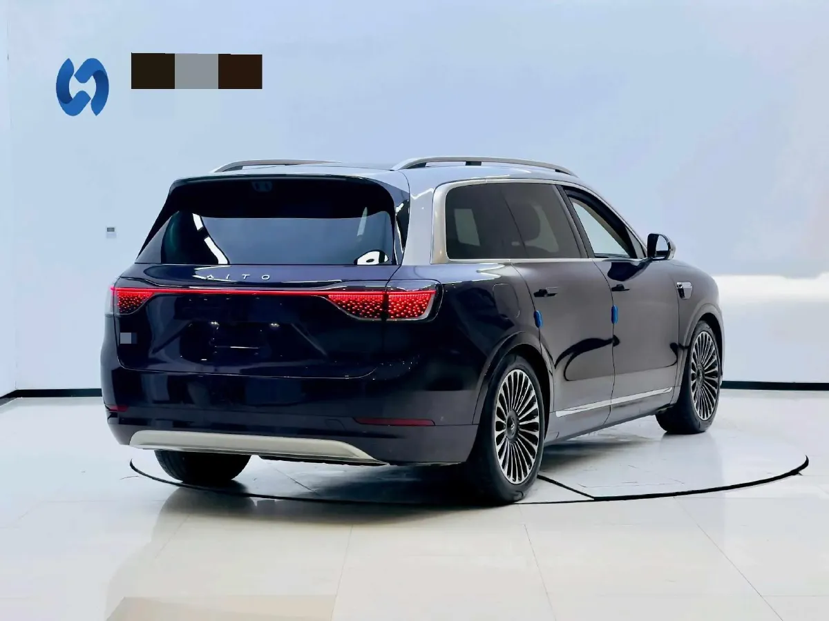 2025 AITO AITO M9 REEV 160HP REEV 52KWH,autocango,china used car exporter,china ev exporter,chinese used car exporter,chinese used ev exporter