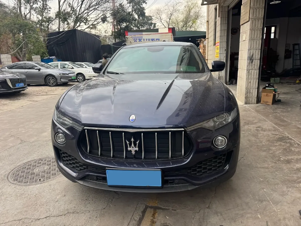 2021 Maserati Levante 3.0T 350HP V6 8AT,autocango,china used car exporter,china ev exporter,chinese used car exporter,chinese used ev exporter