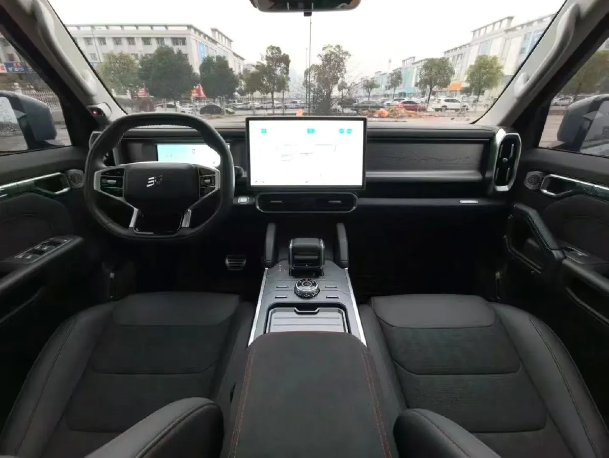 2023 Jetour Traveller 2.0T 254HP L4 7DCT,autocango,china used car exporter,china ev exporter,chinese used car exporter,chinese used ev exporter