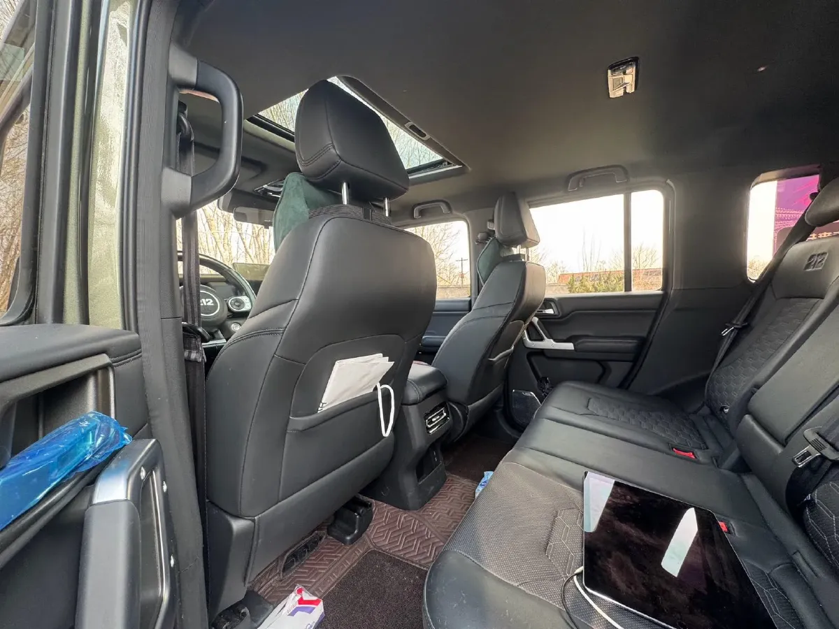 2024 212 212 T01 2.0T 252HP L4 8AT,autocango,china used car exporter,china ev exporter,chinese used car exporter,chinese used ev exporter