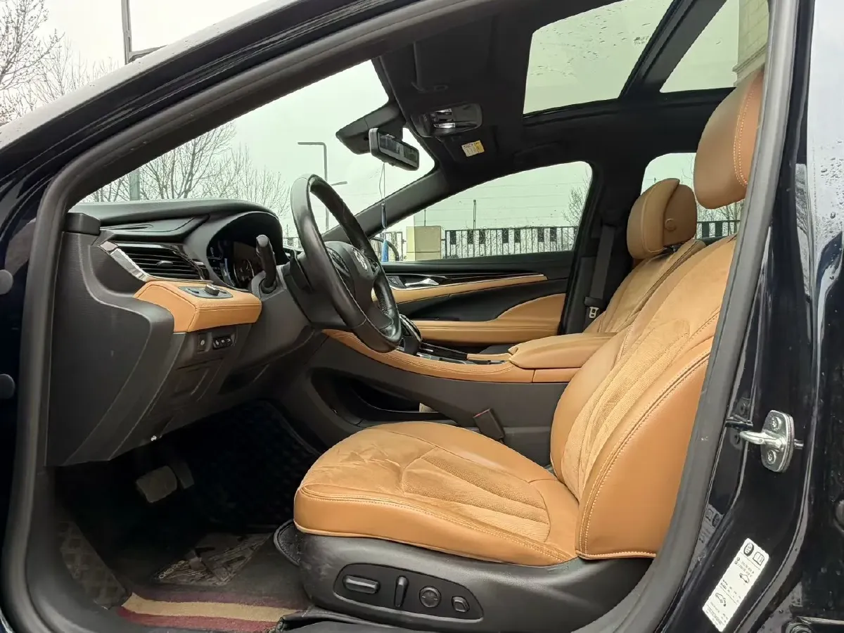 2021 Buick Larcosse 2.0T 237HP L4 9AT,autocango,china used car exporter,china ev exporter,chinese used car exporter,chinese used ev exporter