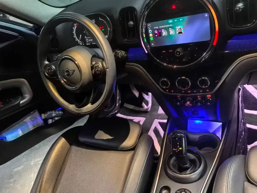 2021 MINI COUNTRYMAN 1.5T 136HP L3 8AT,autocango,china used car exporter,china ev exporter,chinese used car exporter,chinese used ev exporter