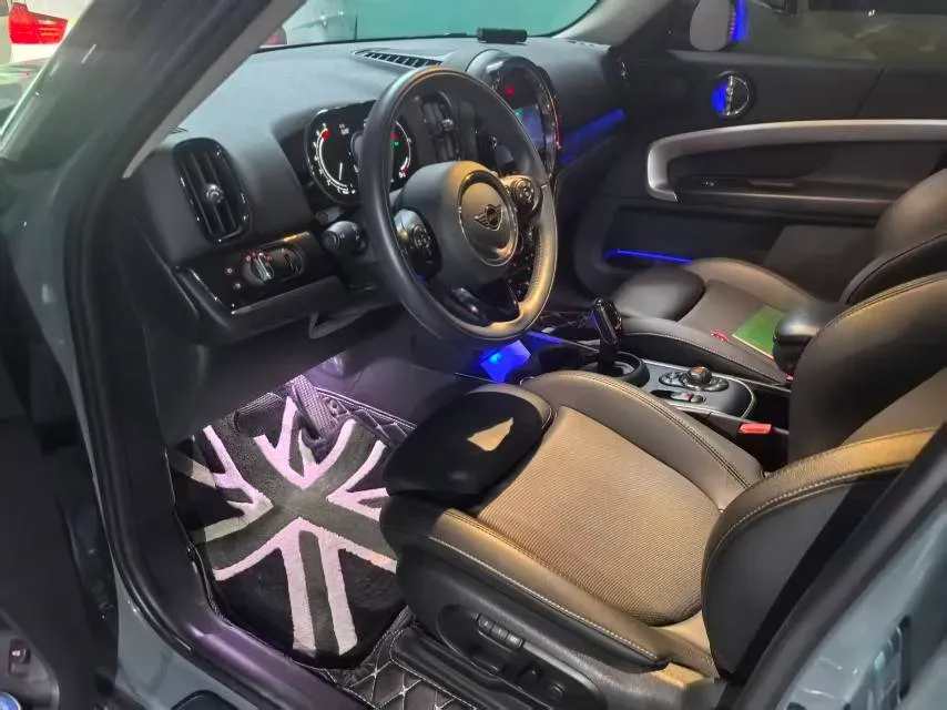 2021 MINI COUNTRYMAN 1.5T 136HP L3 8AT,autocango,china used car exporter,china ev exporter,chinese used car exporter,chinese used ev exporter