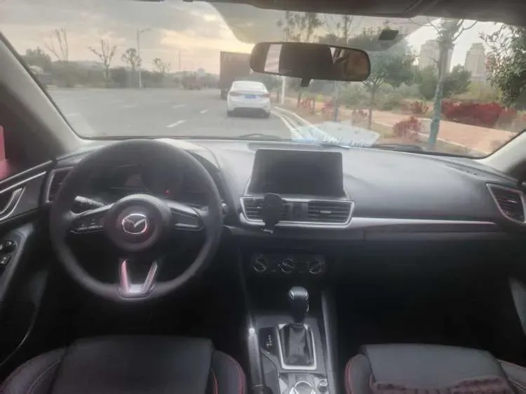 2017 Mazda 3 Axela 1.5L 117HP L4 6AT,autocango,china used car exporter,china ev exporter,chinese used car exporter,chinese used ev exporter