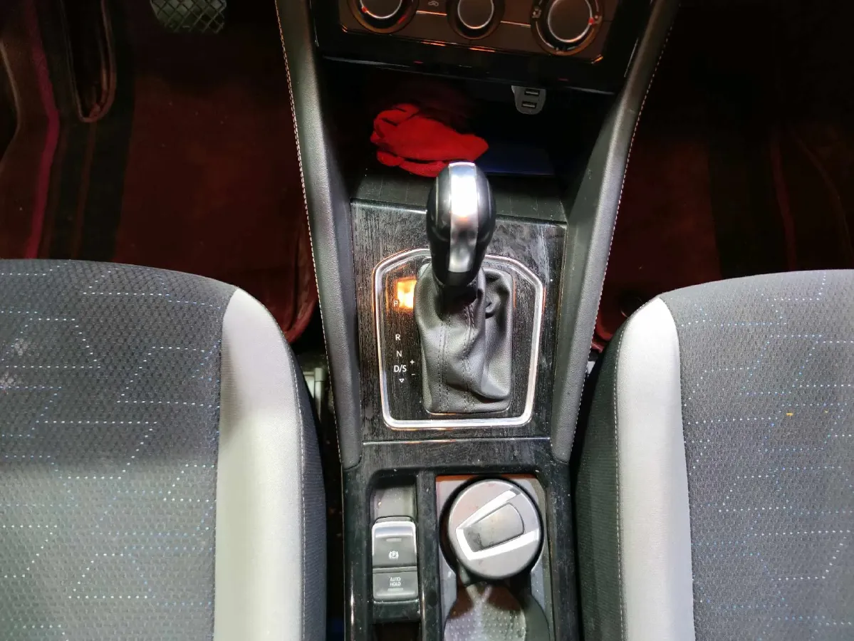 2022 Jetta VS5 1.4T 150HP L4 6AT,autocango,china used car exporter,china ev exporter,chinese used car exporter,chinese used ev exporter