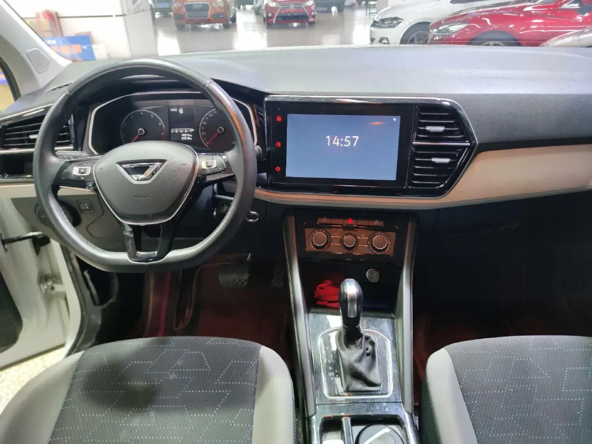 2022 Jetta VS5 1.4T 150HP L4 6AT,autocango,china used car exporter,china ev exporter,chinese used car exporter,chinese used ev exporter