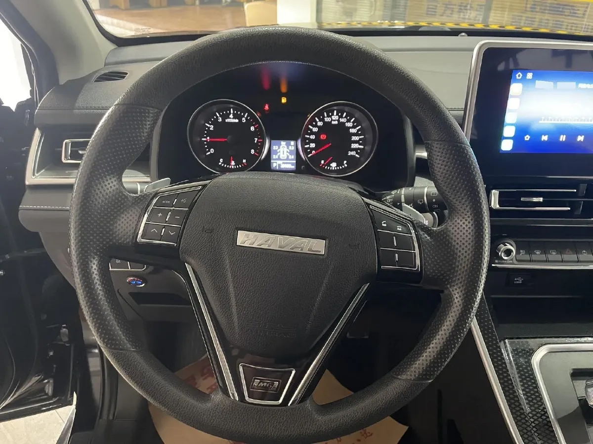 2021 Haval M6 1.5T 150HP L4 7DCT,autocango,china used car exporter,china ev exporter,chinese used car exporter,chinese used ev exporter