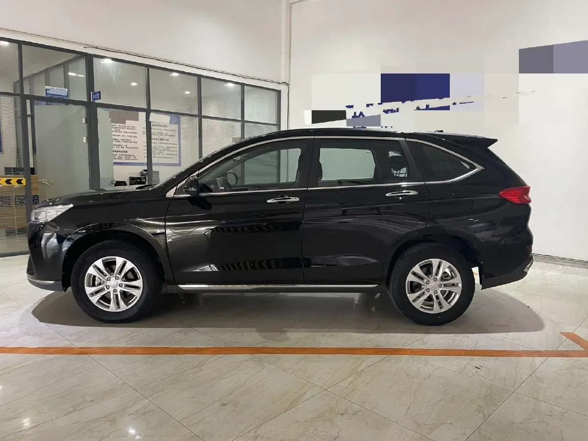 2021 Haval M6 1.5T 150HP L4 7DCT,autocango,china used car exporter,china ev exporter,chinese used car exporter,chinese used ev exporter