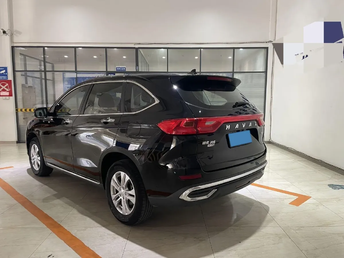2021 Haval M6 1.5T 150HP L4 7DCT,autocango,china used car exporter,china ev exporter,chinese used car exporter,chinese used ev exporter