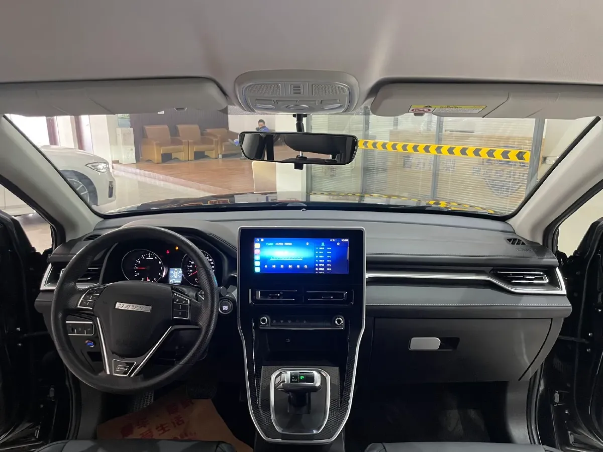 2021 Haval M6 1.5T 150HP L4 7DCT,autocango,china used car exporter,china ev exporter,chinese used car exporter,chinese used ev exporter