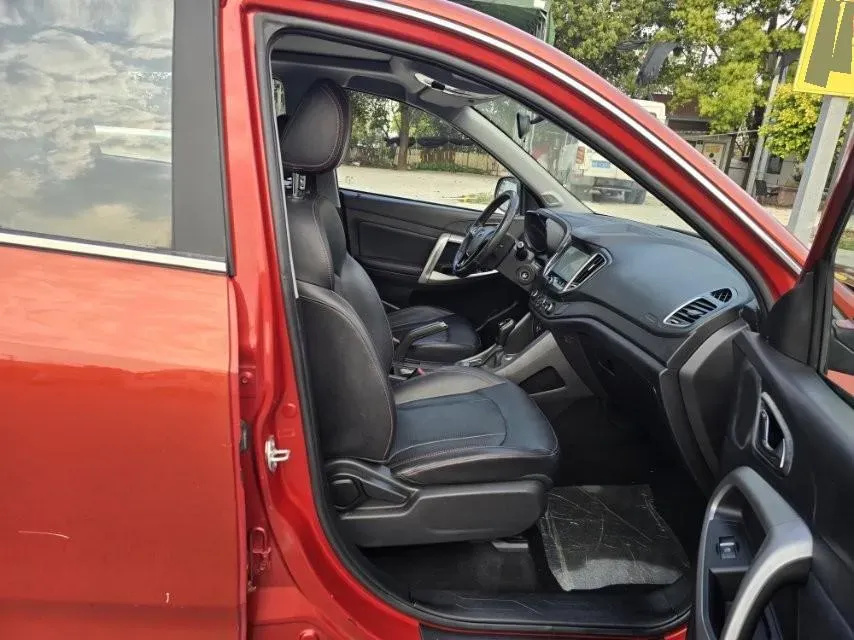 2017 KaiYi X5 2.0L 139HP L4 CVT,autocango,china used car exporter,china ev exporter,chinese used car exporter,chinese used ev exporter