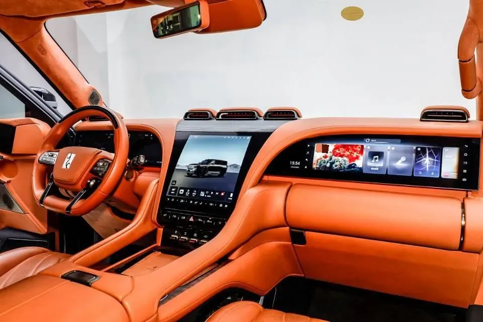 2023 YangWang U8 2.0T 272HP L4 REEV 49.05KWH,autocango,china used car exporter,china ev exporter,chinese used car exporter,chinese used ev exporter