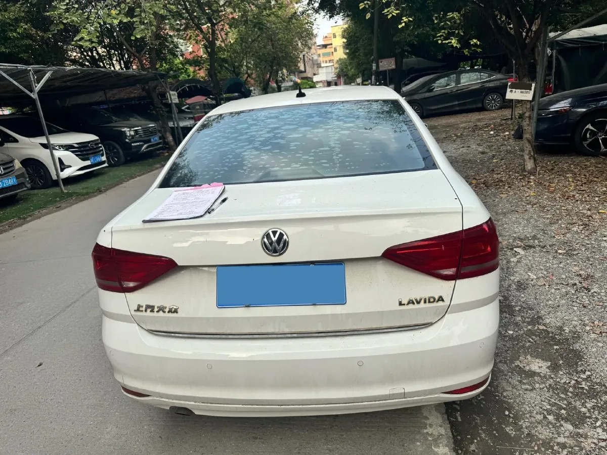 2017 Volkswagen Lavida 1.6L 110HP L4 6AT,autocango,china used car exporter,china ev exporter,chinese used car exporter,chinese used ev exporter