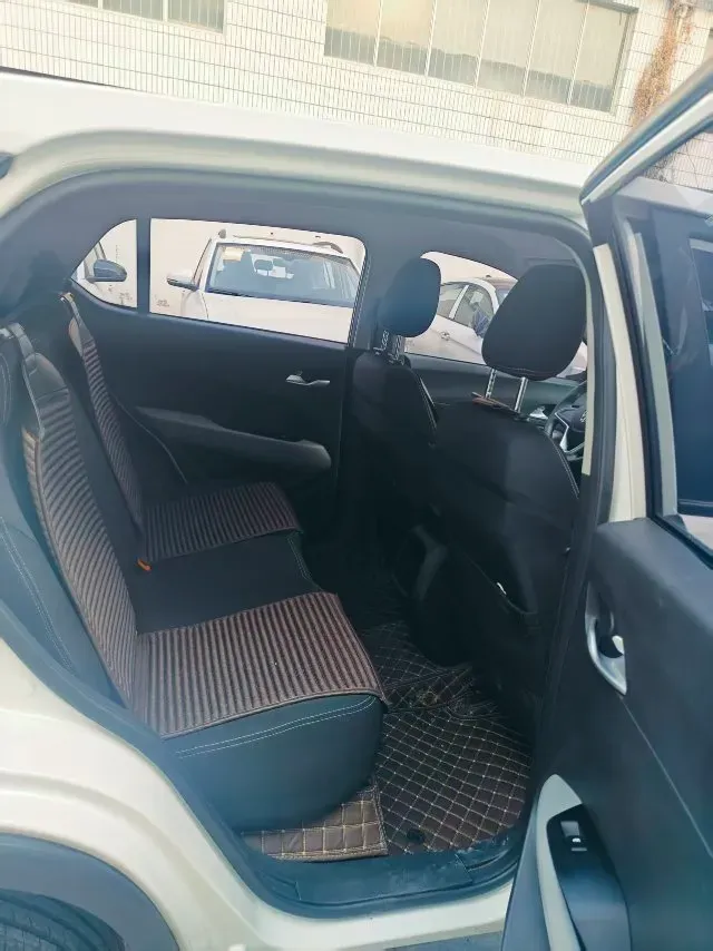 2021 BaoJun 510 1.5L 99HP L4 6MT,autocango,china used car exporter,china ev exporter,chinese used car exporter,chinese used ev exporter