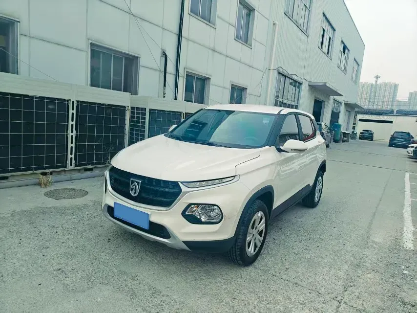 2021 BaoJun 510 1.5L 99HP L4 6MT,autocango,china used car exporter,china ev exporter,chinese used car exporter,chinese used ev exporter