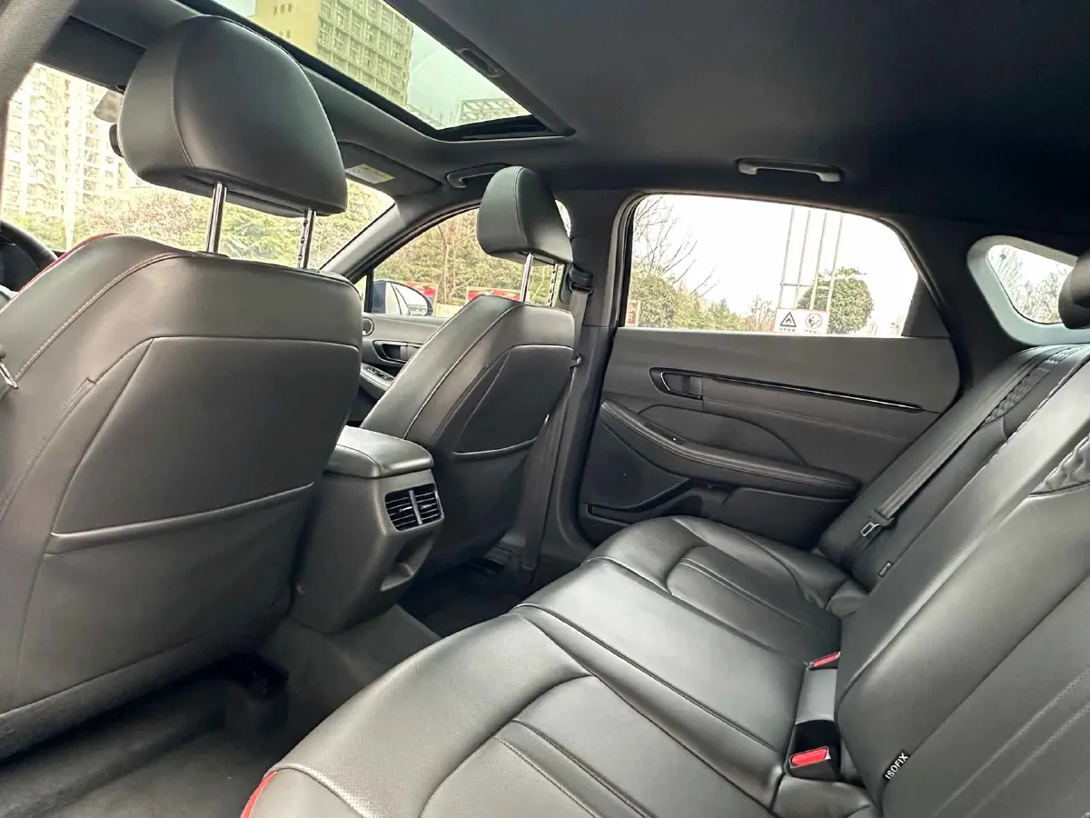 2020 Hyundai Sonata 2.0T 240HP L4 8AT,autocango,china used car exporter,china ev exporter,chinese used car exporter,chinese used ev exporter