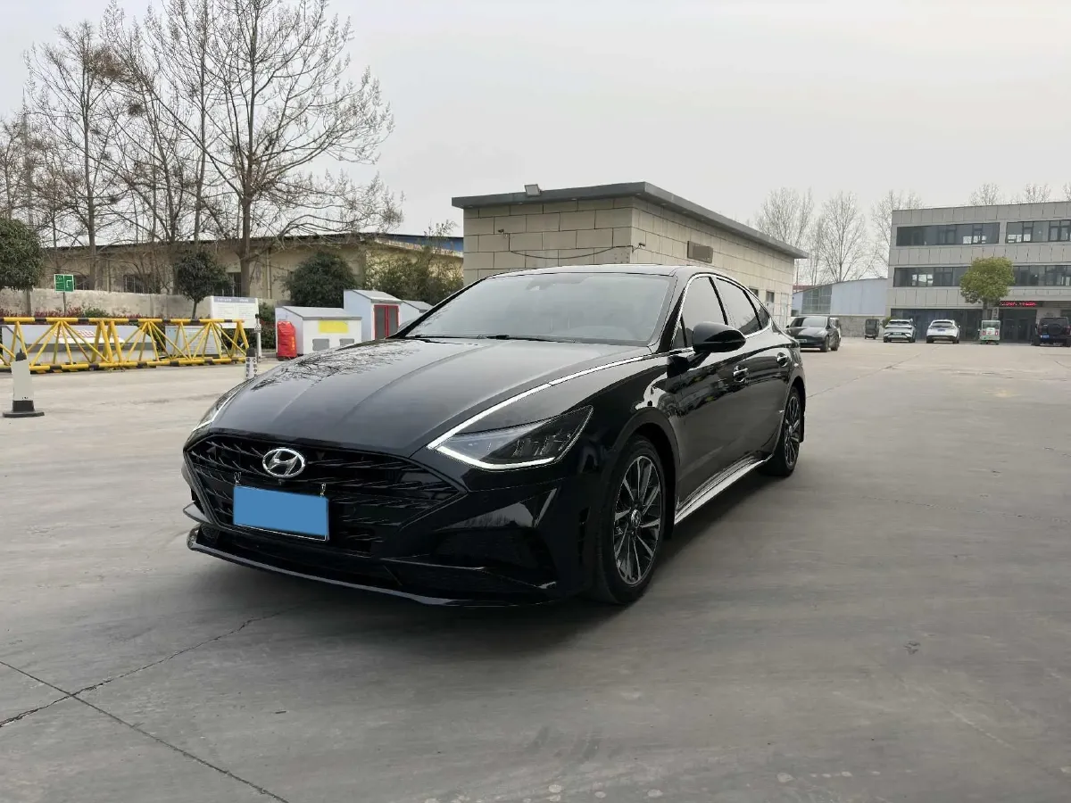 2020 Hyundai Sonata 2.0T 240HP L4 8AT,autocango,china used car exporter,china ev exporter,chinese used car exporter,chinese used ev exporter