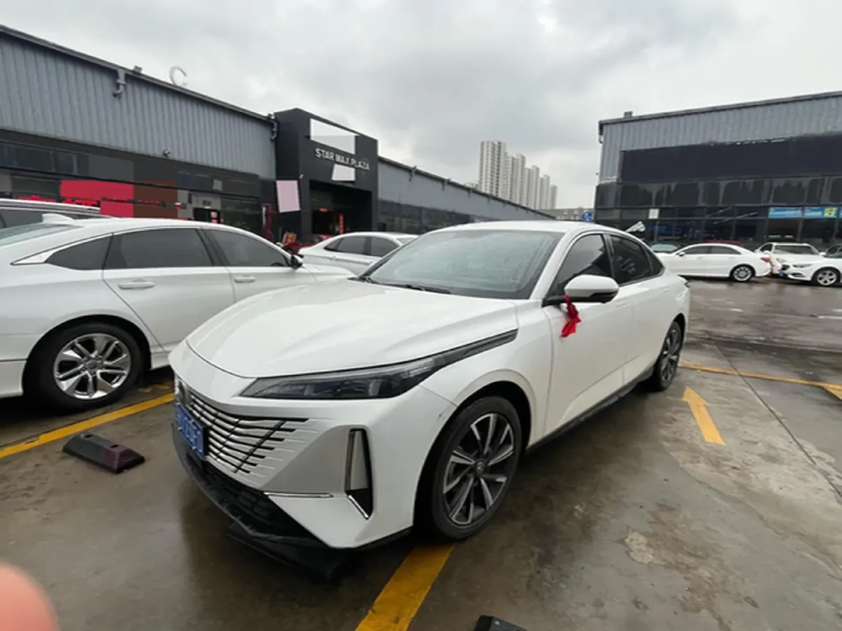 2024 ChangAn Eado 1.5T 170HP L4 7DCT,autocango,china used car exporter,china ev exporter,chinese used car exporter,chinese used ev exporter