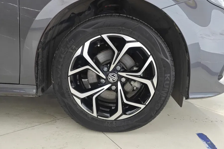 2023 MG 5 1.5L 129HP L4 CVT,autocango,china used car exporter,china ev exporter,chinese used car exporter,chinese used ev exporter