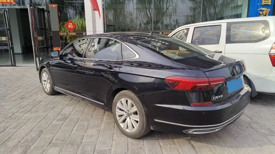 2020 Volkswagen Passat 2.0T 186HP L4 7DCT,autocango,china used car exporter,china ev exporter,chinese used car exporter,chinese used ev exporter