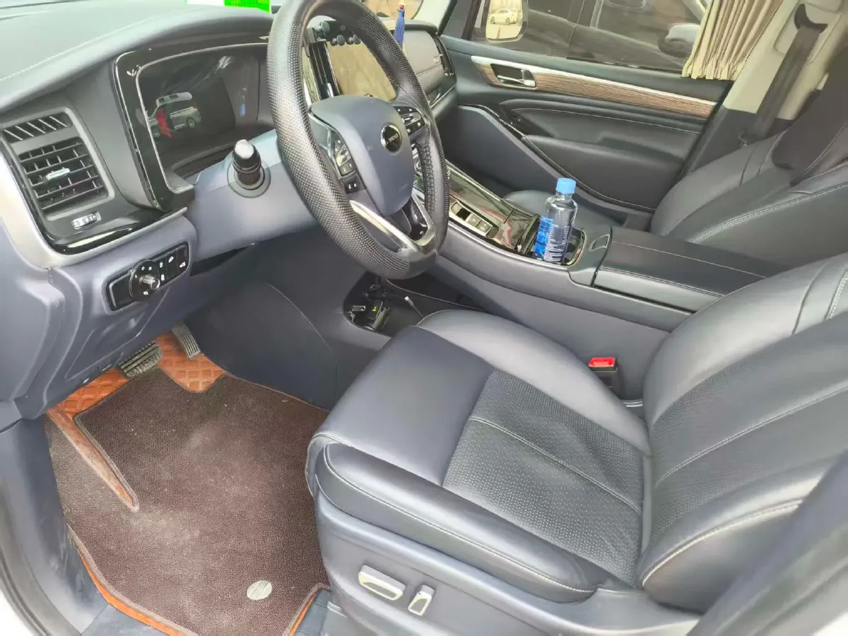 2021 GAC Trumpchi M8 2.0T 252HP L4 8AT,autocango,china used car exporter,china ev exporter,chinese used car exporter,chinese used ev exporter