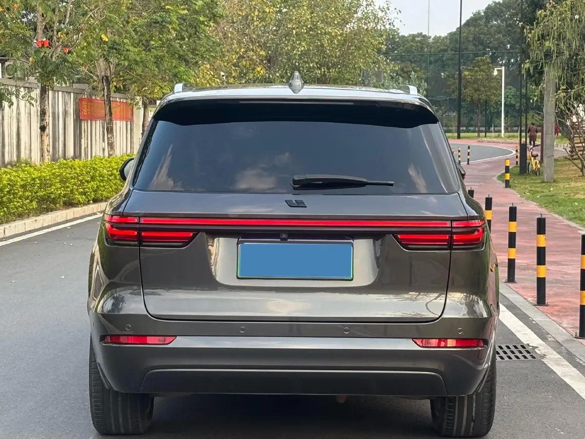 2021 Li ONE Range Extended 131HP REEV 40.5KWH,autocango,china used car exporter,china ev exporter,chinese used car exporter,chinese used ev exporter