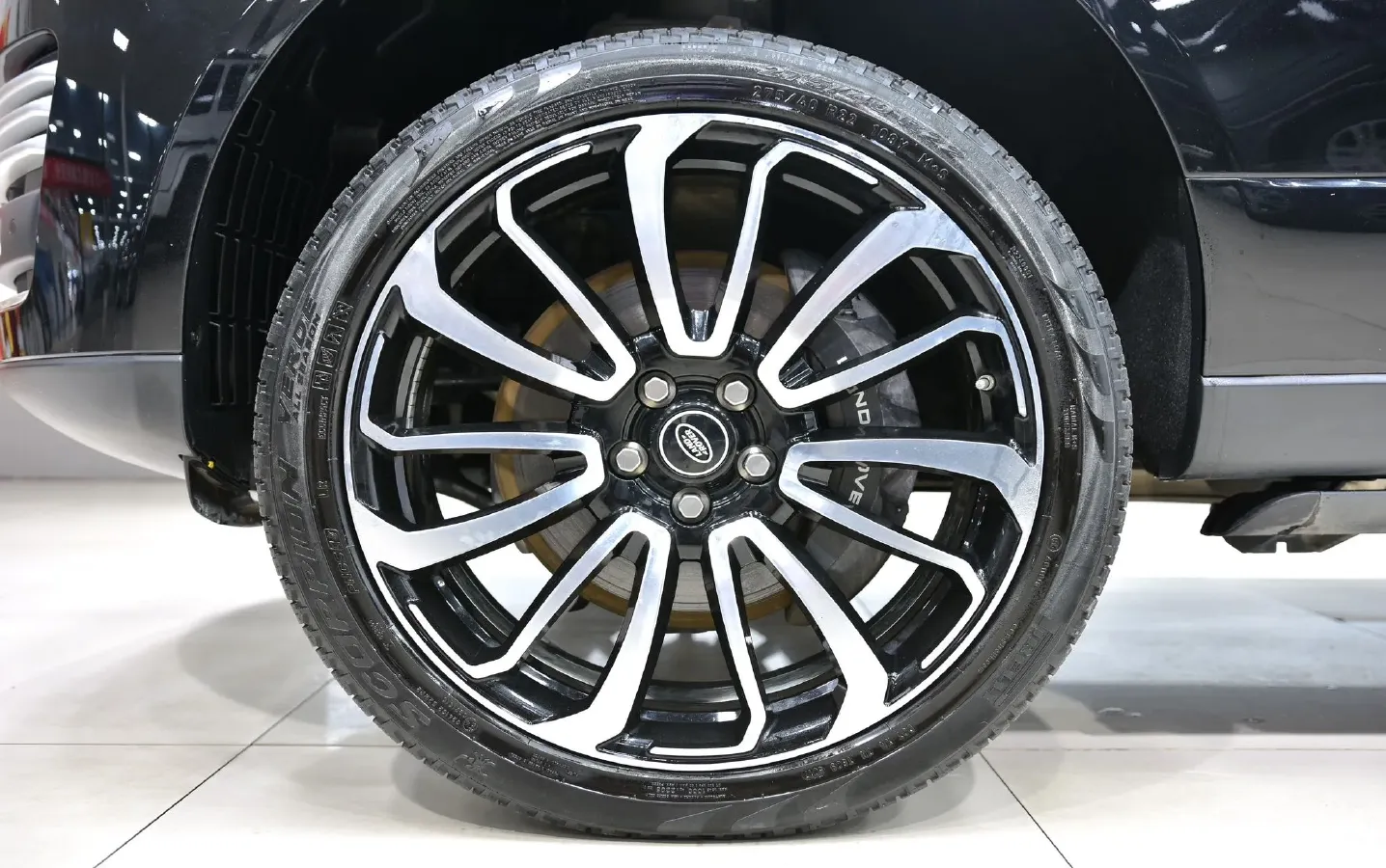 2018 Land Rover Range Rover Evoque 2.0T 241HP L4 9AT,autocango,china used car exporter,china ev exporter,chinese used car exporter,chinese used ev exporter