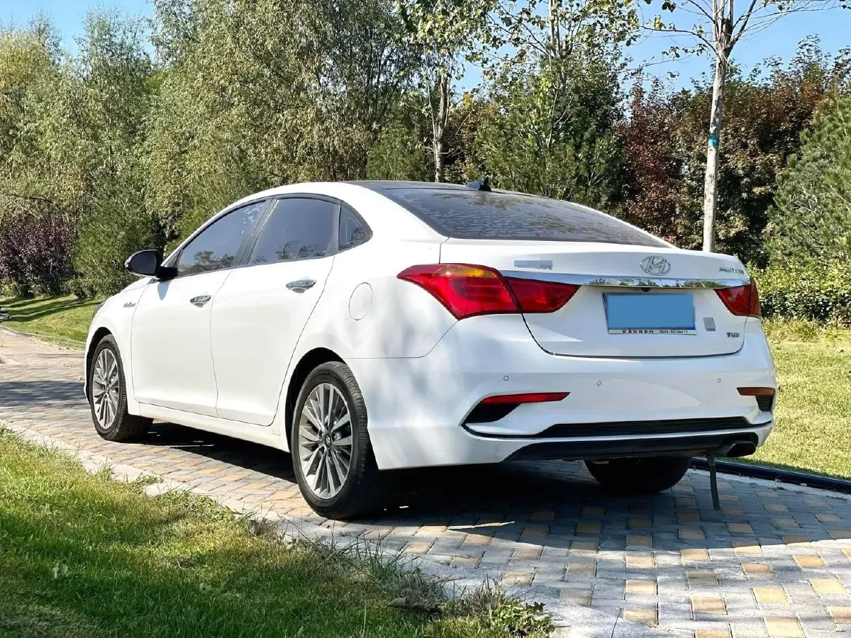 2017 Hyundai Mistra 1.6T 175HP L4 7DCT,autocango,china used car exporter,china ev exporter,chinese used car exporter,chinese used ev exporter