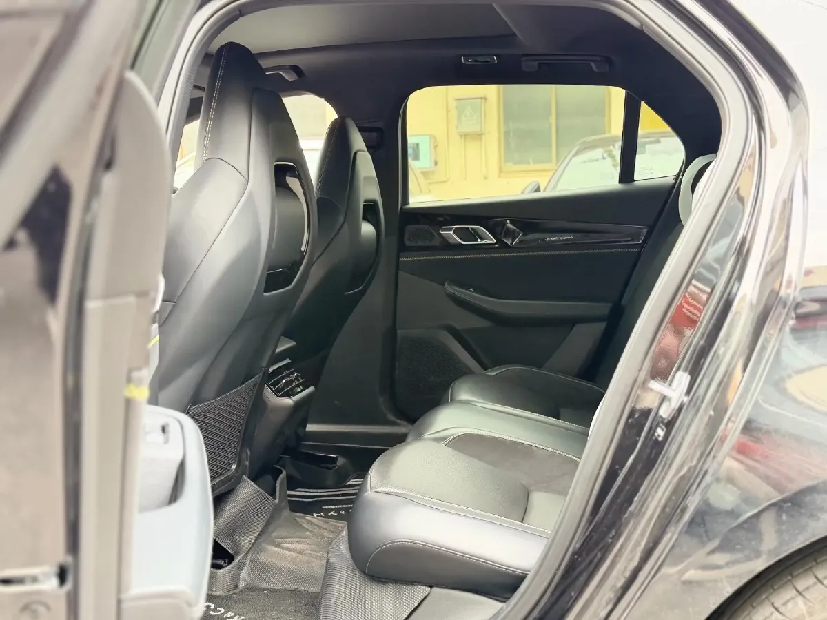 2023 MAXUS G50 1.5T 181HP L4 7DCT,autocango,china used car exporter,china ev exporter,chinese used car exporter,chinese used ev exporter