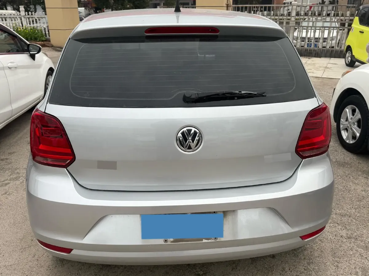 2016 Volkswagen Polo 1.4L 90HP L4 6AT,autocango,china used car exporter,china ev exporter,chinese used car exporter,chinese used ev exporter