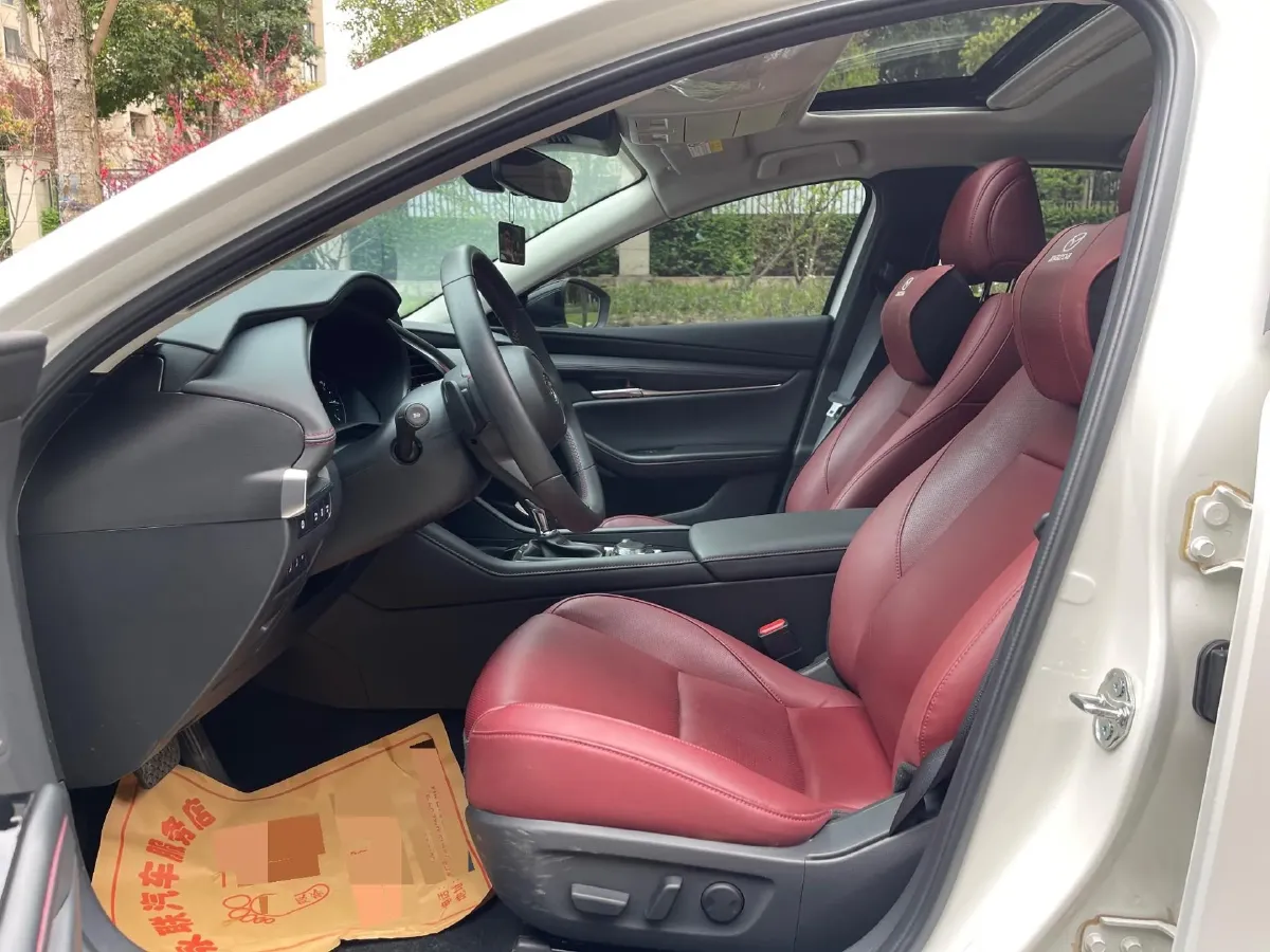 2023 Mazda 3 Axela 2.0L 158HP L4 6AT,autocango,china used car exporter,china ev exporter,chinese used car exporter,chinese used ev exporter