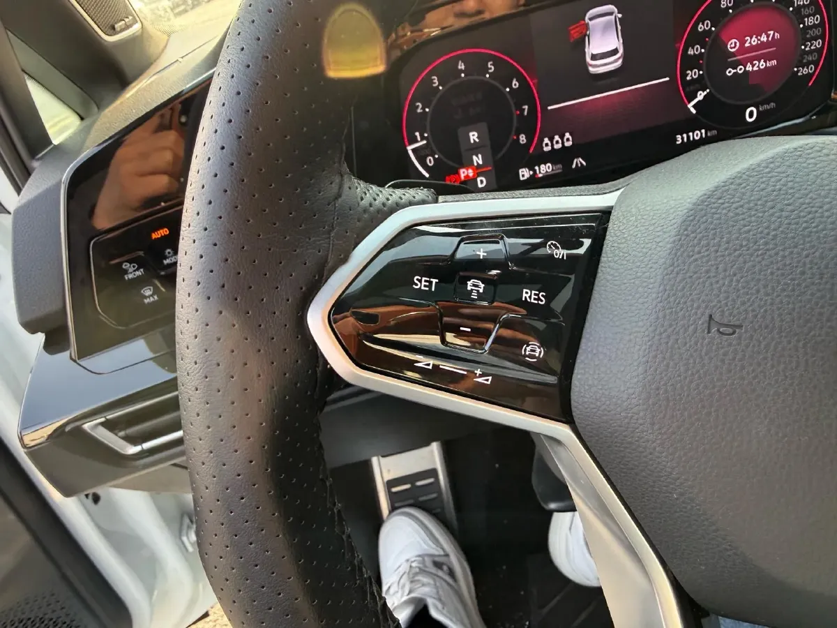 2023 Volkswagen Golf 1.4T 150HP L4 7DCT,autocango,china used car exporter,china ev exporter,chinese used car exporter,chinese used ev exporter