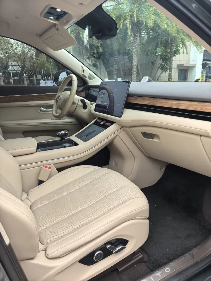 2024 Jaguar E-PACE 1.5T 200HP L3 8AT,autocango,china used car exporter,china ev exporter,chinese used car exporter,chinese used ev exporter